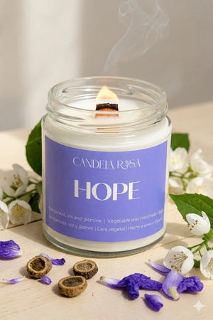 Velas con mecha de madera: qué son y por qué están revolucionando el mundo de las velas