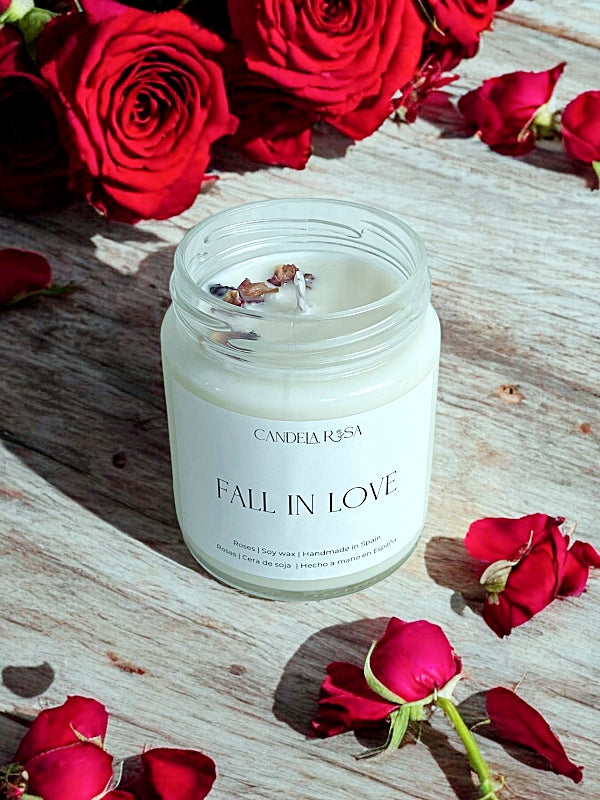 Fall in love , vela aromática de lujo rosas, candela rosa