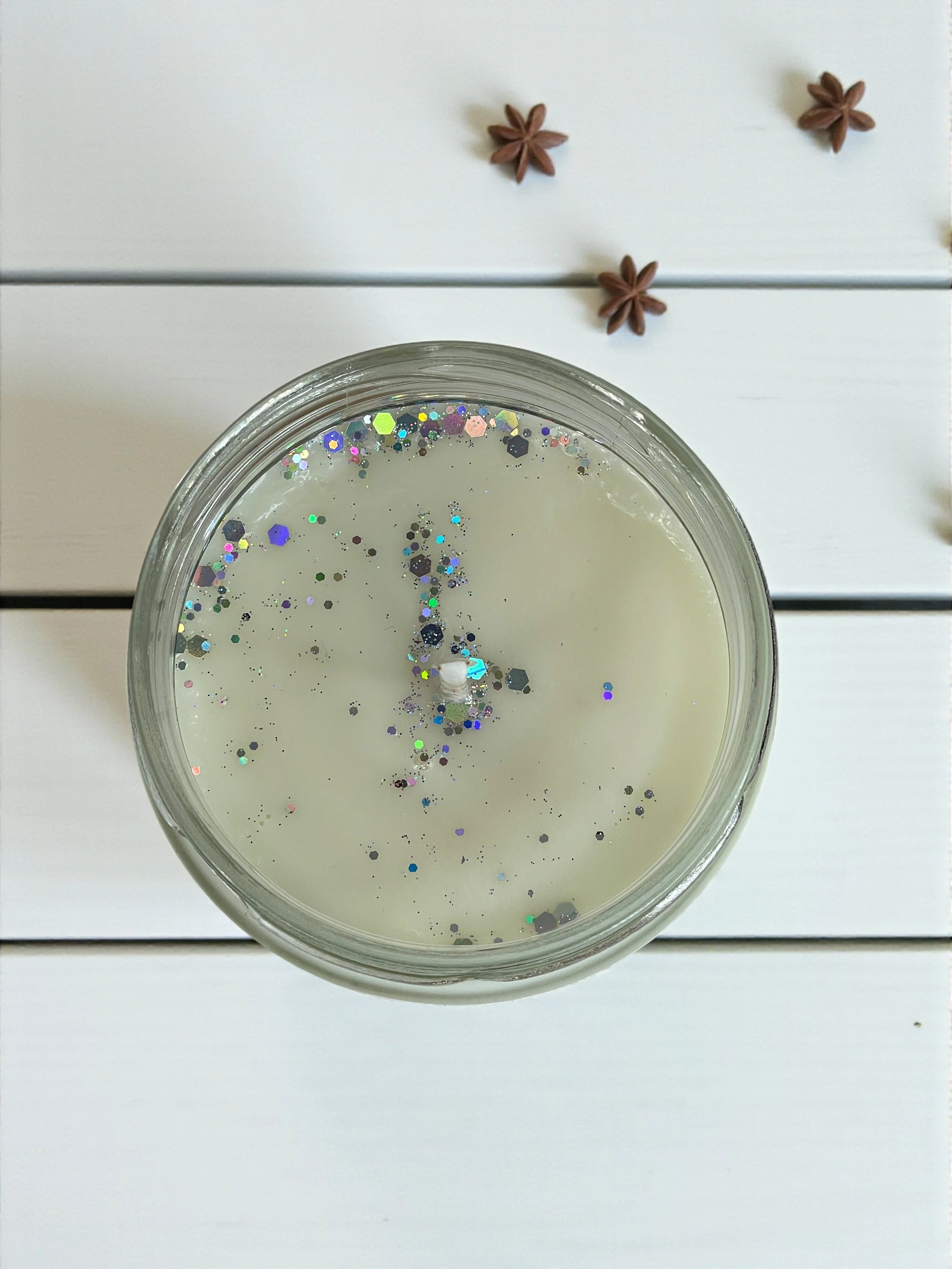 Vela aromática White Christmas 60h y vela árbol Navidad