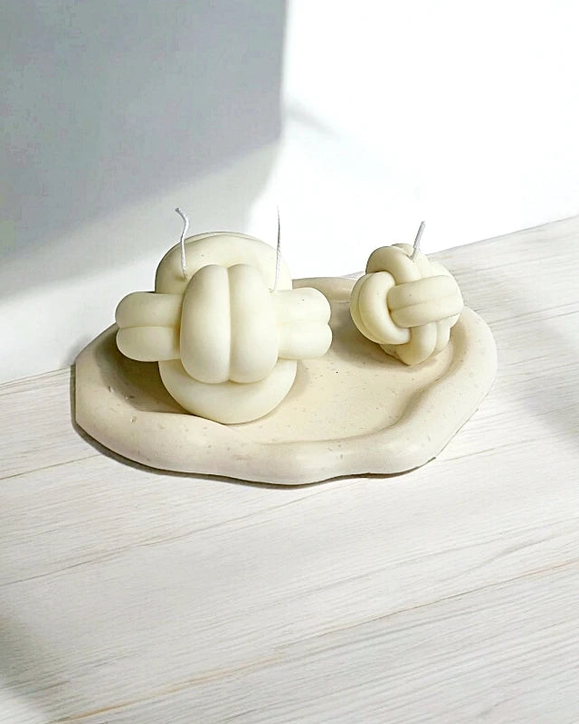 Knot: vela decorativa minimalista