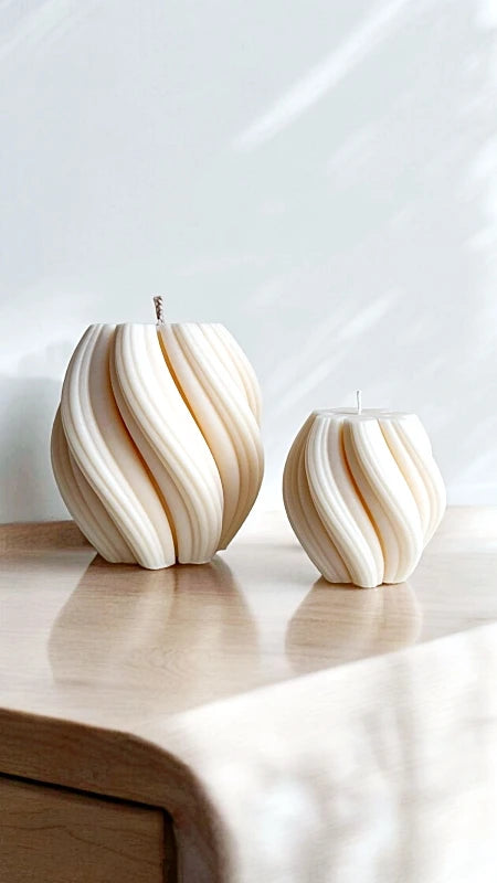 Vela ondulada ola de mar decorativa minimalista vela escultural vela original forma candela rosa aesthetic candles velas aesthetic velas veganas velas de soja velas artesanales tienda de velas españa marca de lujo decoración de hogar 